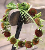 Load image into Gallery viewer, Wreaths - 150 Ideas for Every Season - FlowerBox