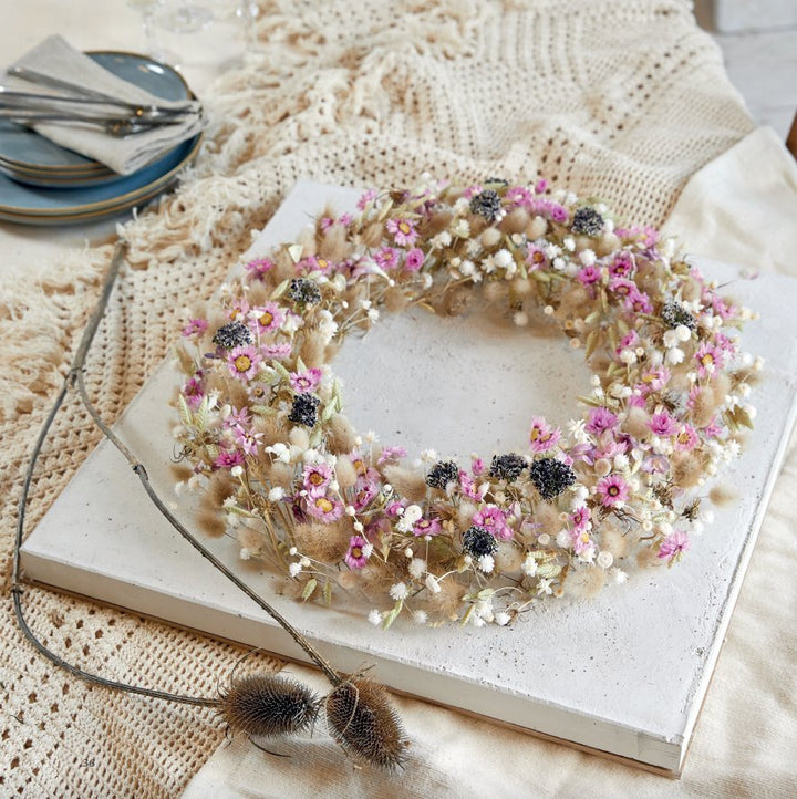 We Love Dried Flowers - Handmade Wreaths, Room Decorations & Bouquets - FlowerBox
