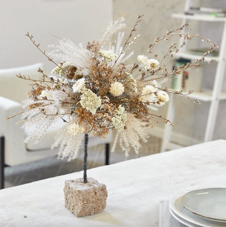 We Love Dried Flowers - Handmade Wreaths, Room Decorations & Bouquets - FlowerBox
