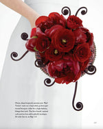 Load image into Gallery viewer, Wedding Flowers: Ideas &amp; Inspiration by Florists’ Review - FlowerBox
